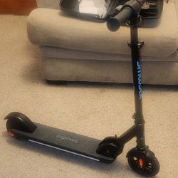 Kids Electric Scooter Brand New 
