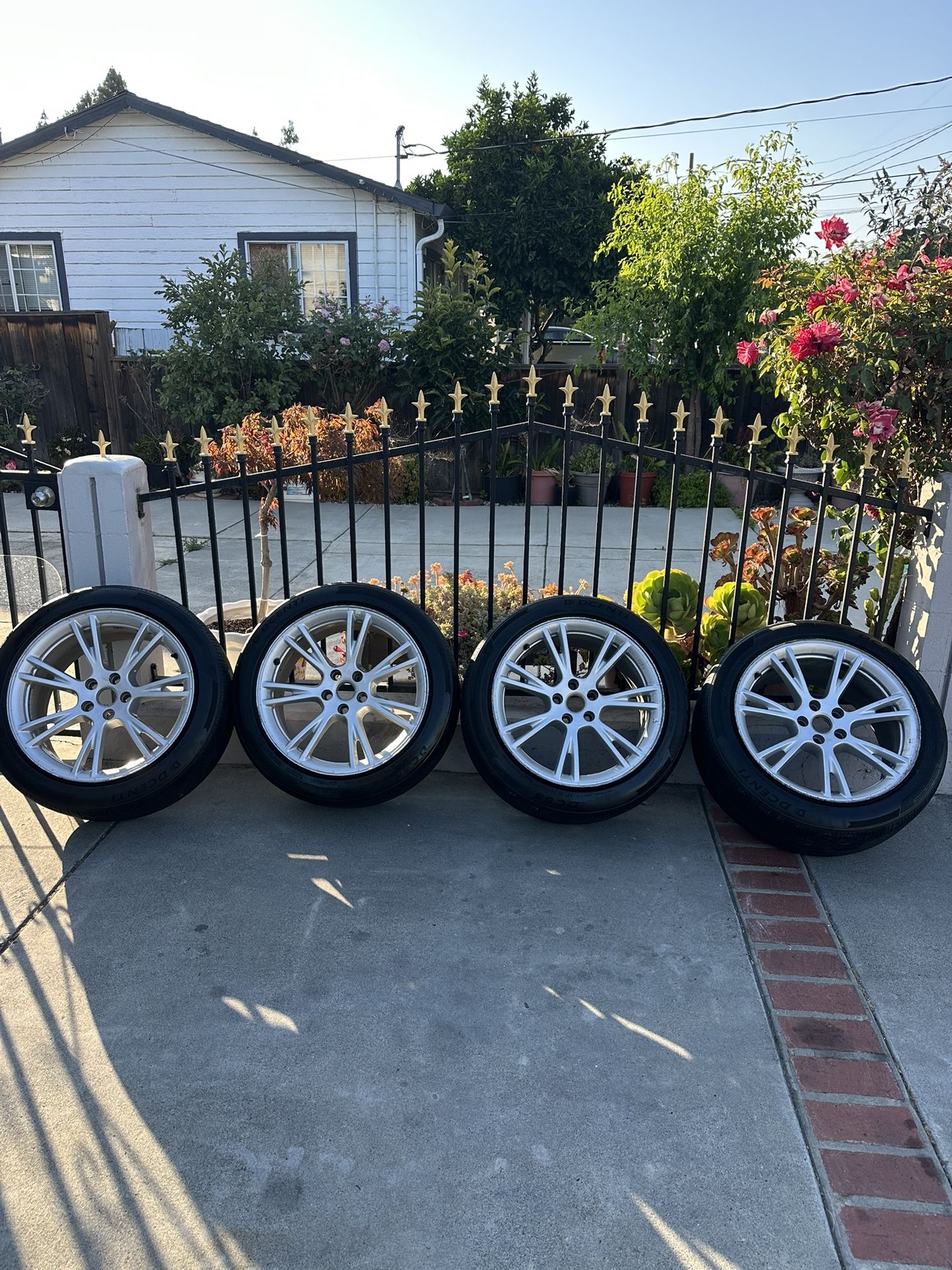 Tesla model Y wheels,rims,tpms