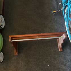 Wall hanger 