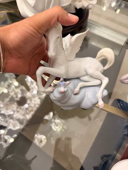 LLadro "Winged Companions" Pegasus