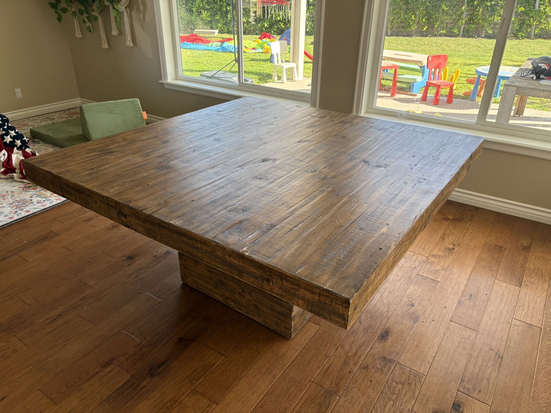 Square Dining table