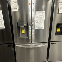 New LG Refrigerator 