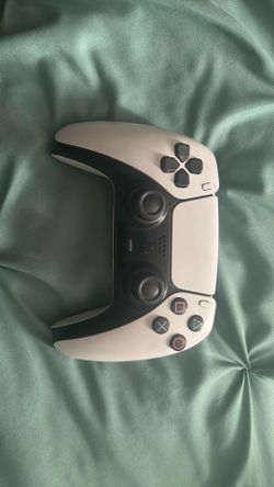 PS5 CONTROLLER