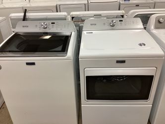 Maytag Top Load Washer with Agitator and Electric Dryer Set