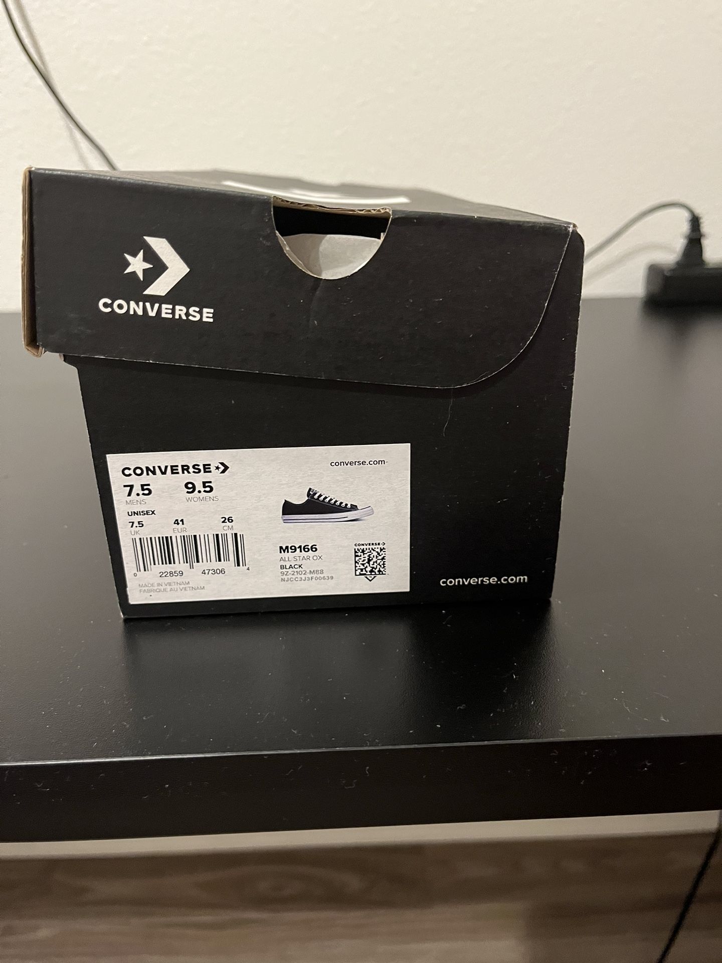 Converse Low Top