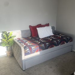 Modern Gray Upholstered Daybed w/ Trundle