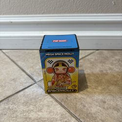 Mega Space Molly 100% Series4 blind box.