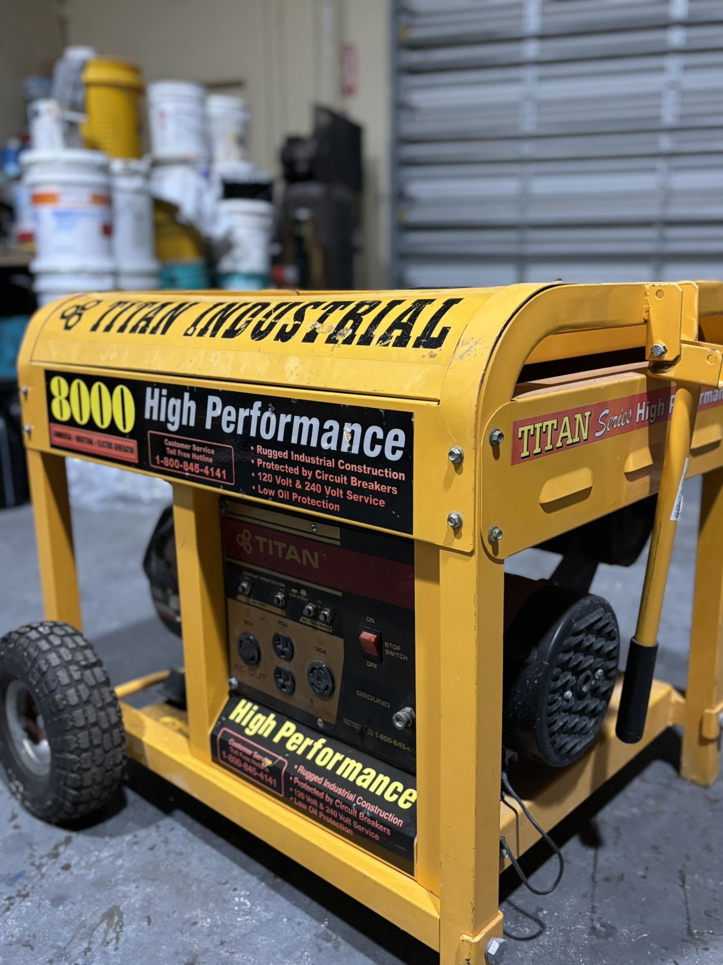 Titan Industrial 8000W Gas Generator,High Performance