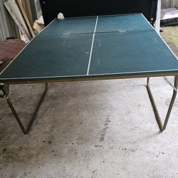 ping pong table with racket and table tennis 