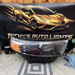 Ford Explorer RIGHT USED OEM Headlight (2020-2024)