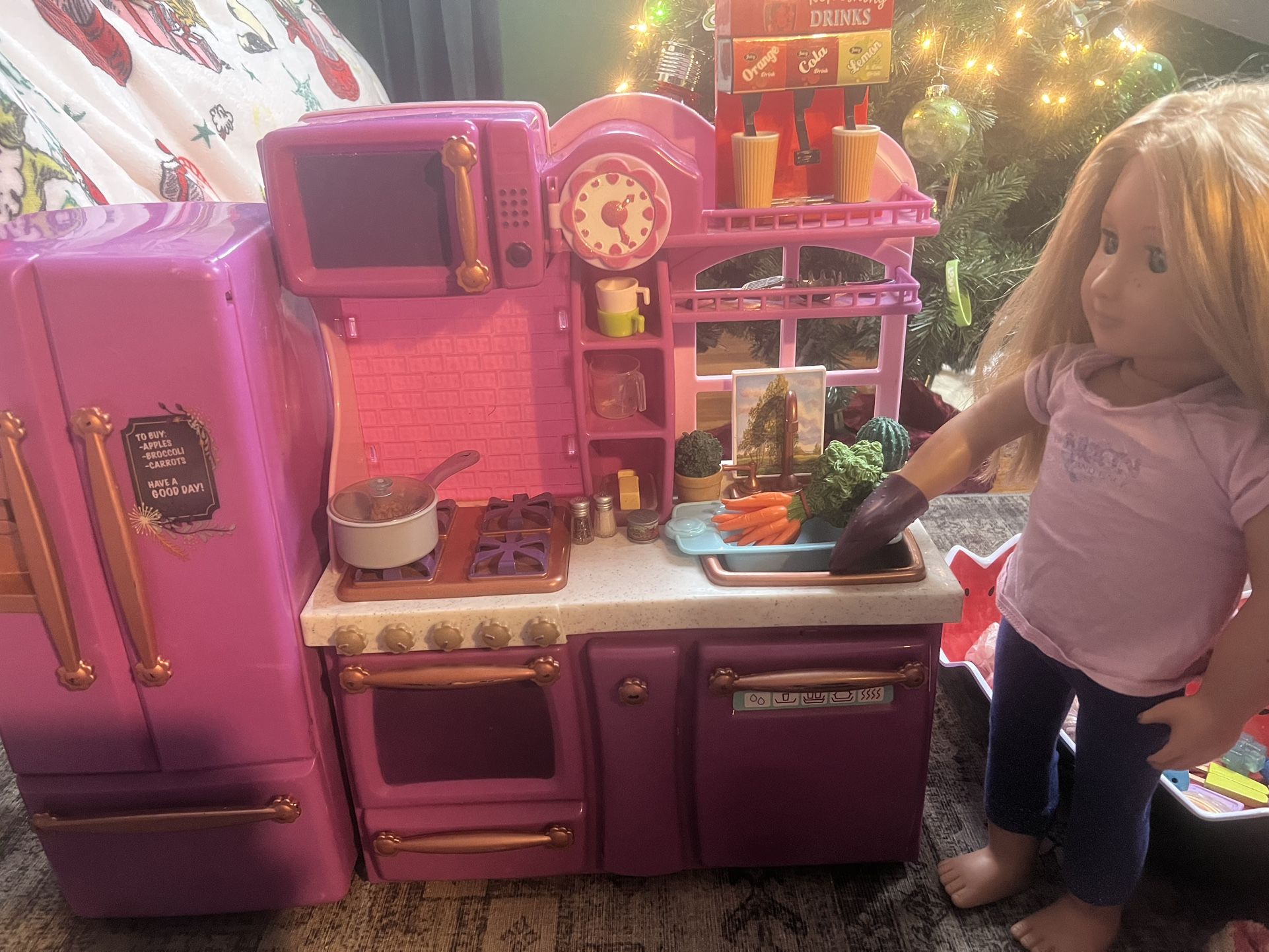 Truly Me Doll With Kitchen And Accessories 