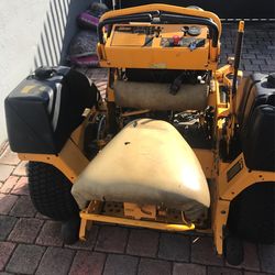 Tractor De Jardinería 52”