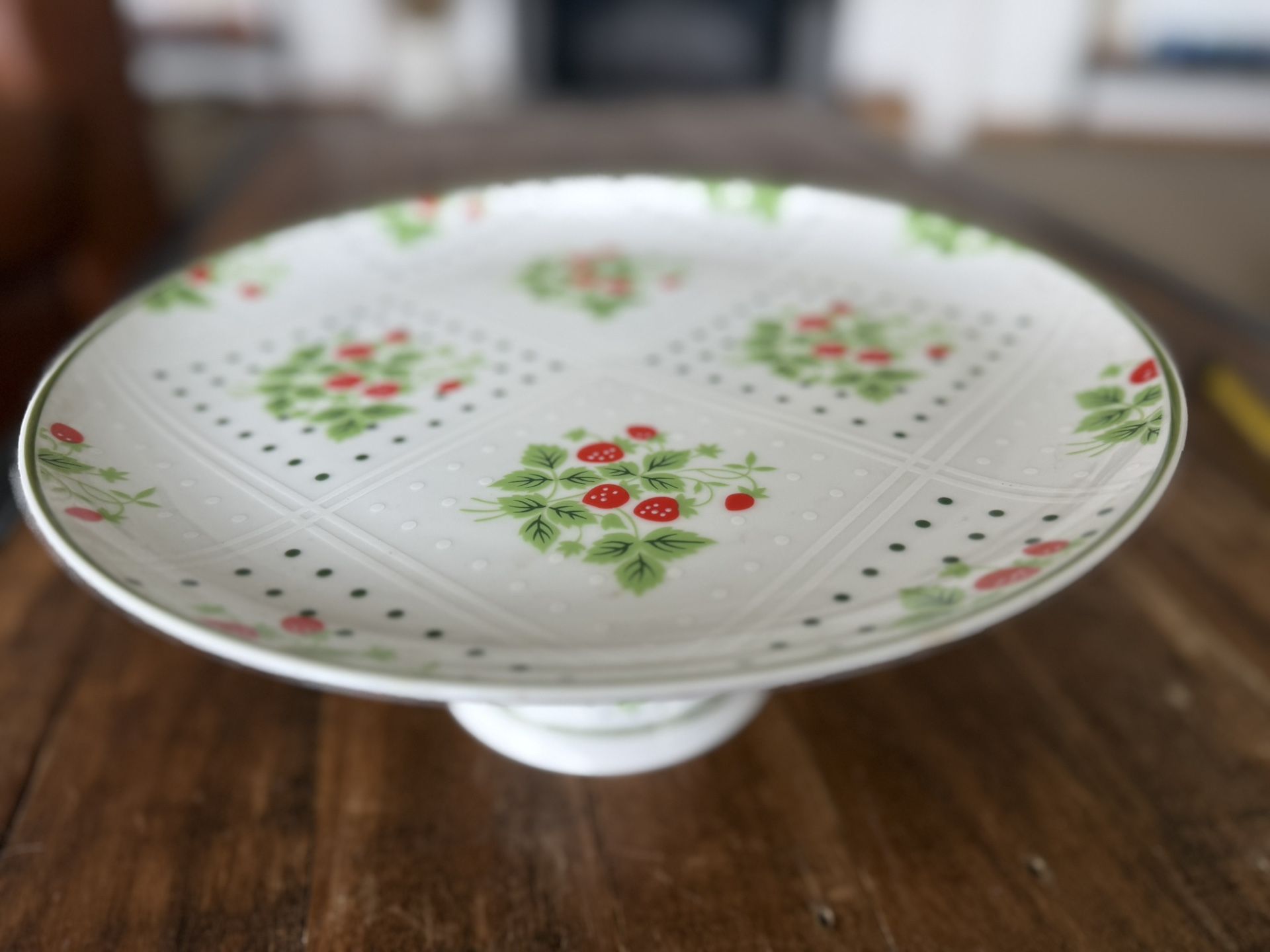 RARE Enesco Vintage Strawberry Dot Cake Stand 