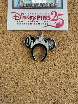 Disney Pins 