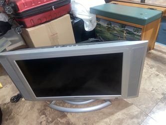 Apex LCD 27” Tv