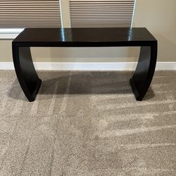 Ethan Allen Nikita Sofa Table