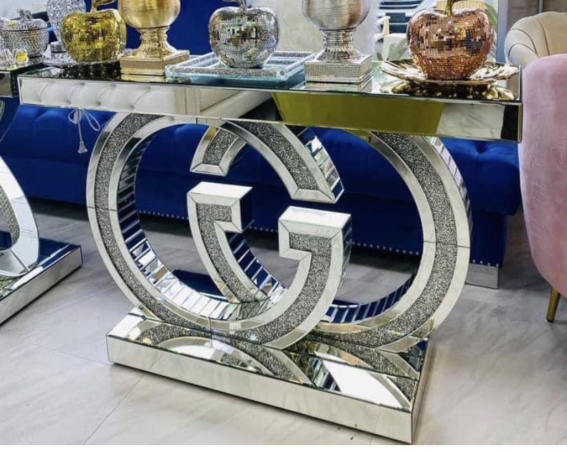 New GG Console Table 47”