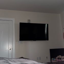 Roku 55 Inch Select Series HDR Tv