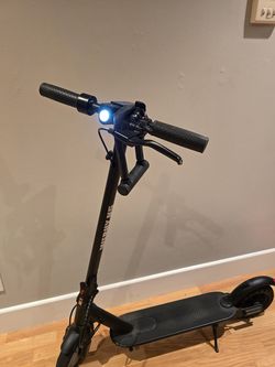 Electric Scooter - 350W, 19 MPH