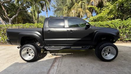 Toyota Tacoma 4x4 TRD