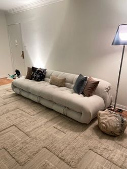 Soriana Sofa