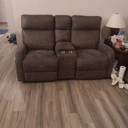 Recliner Loveseat With Cup Holders