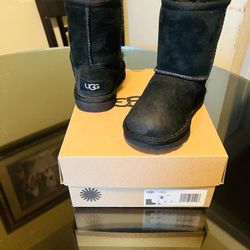 Ugg Size Baby Toodler Size 8 Girl Boots