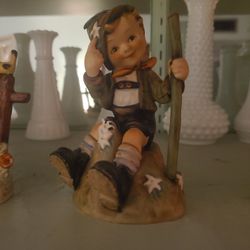 Hummel Figures 