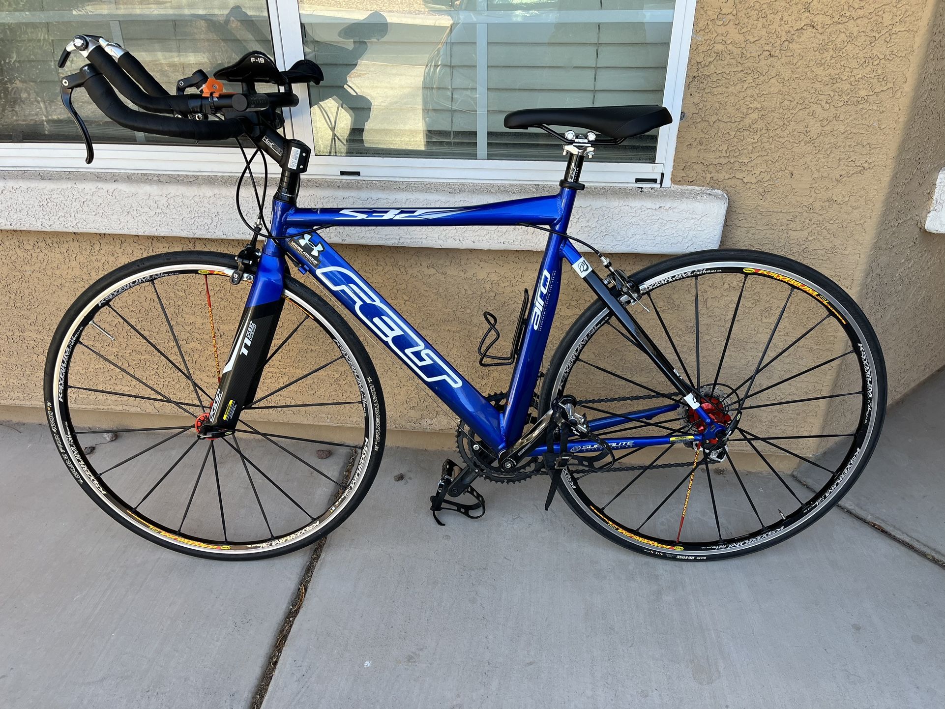 Felt S32 Airo Triathlon Bike - Small for Sale in Chandler, AZ