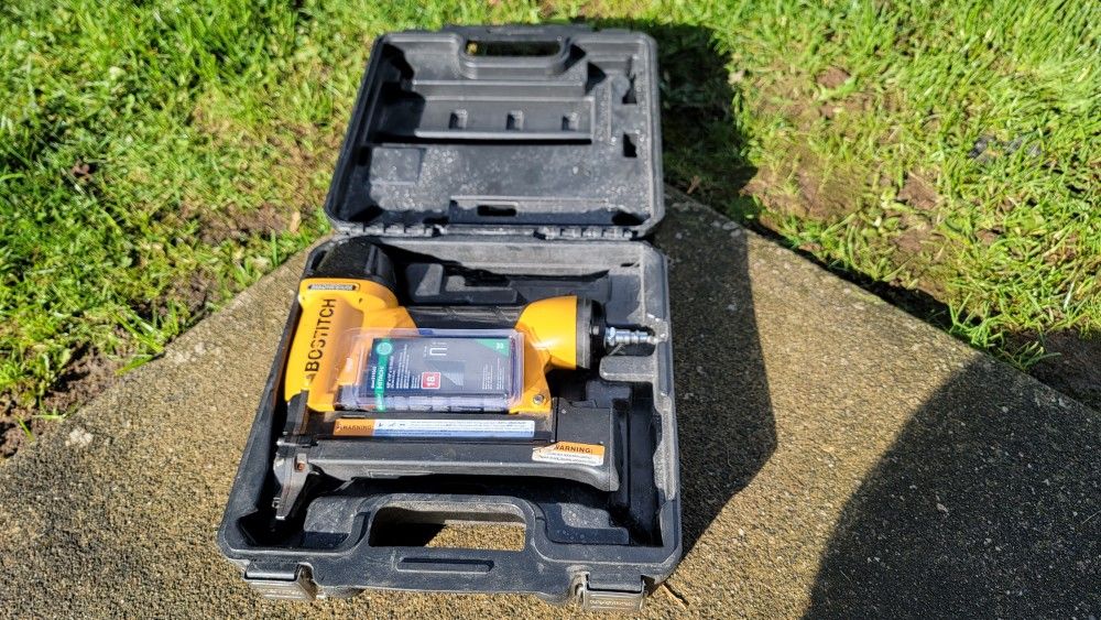 BOSTITCH Crown Stapler, Narrow, 18GA