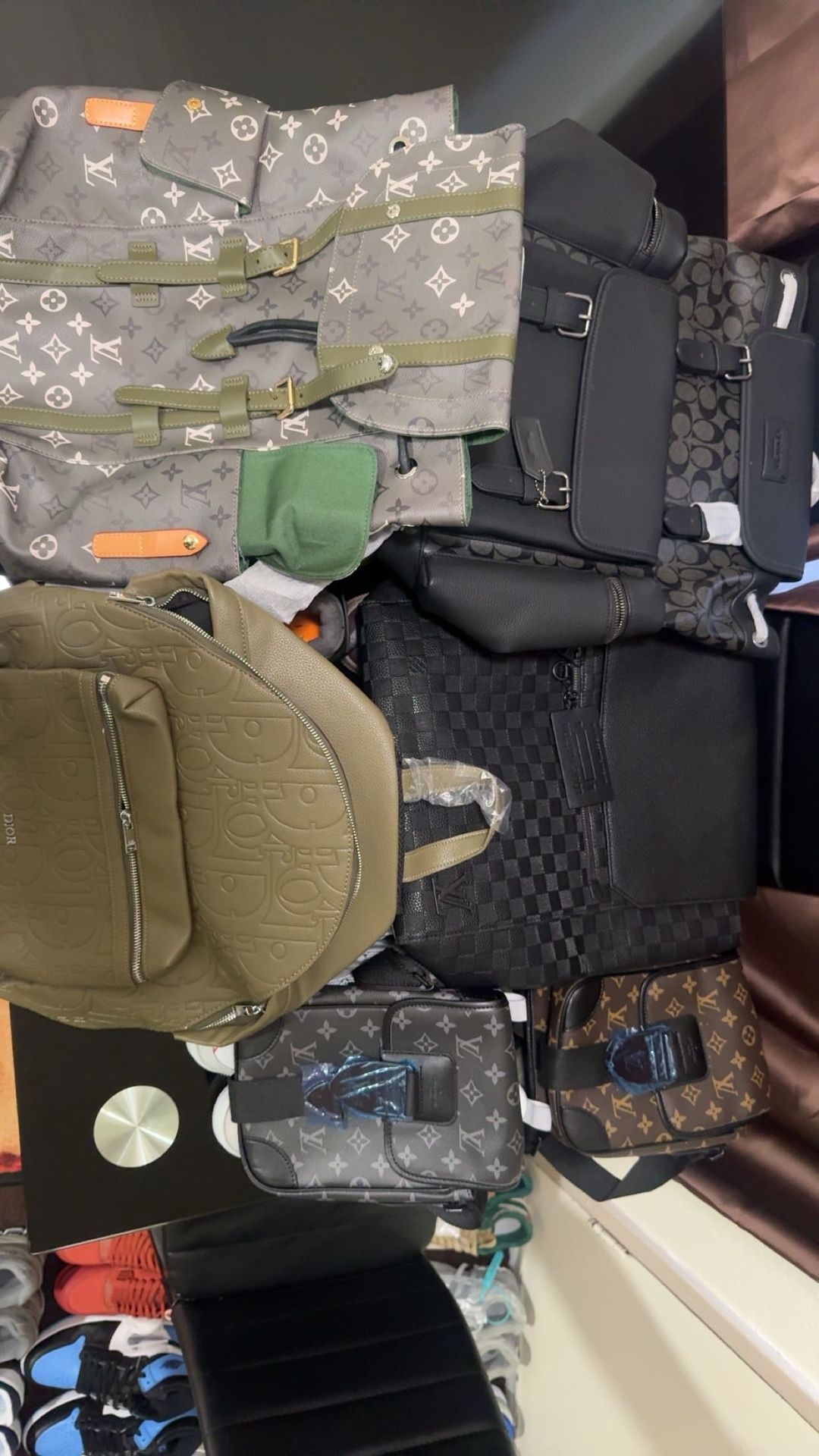 🔥 Premium Men’s Backpacks & Crossbody Bags – Multiple Styles Available