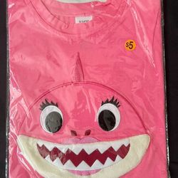 Mommy Shark T-shirt