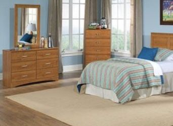 New pine beautiful bedroom suite set