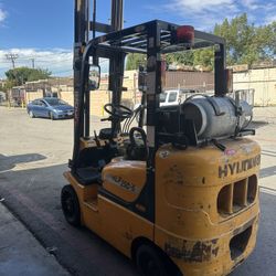 Heavy Duty Forklift Hyundai