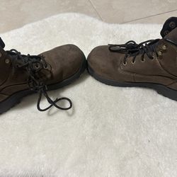 Steel toe Danner Boots - Women’s 8.5