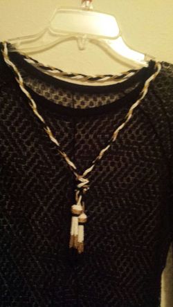 Robe twisted beaded necklace