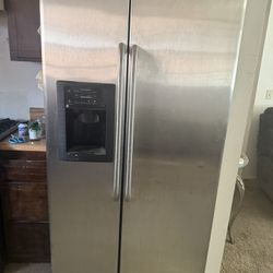 Ge Refrigerator 