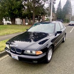 2000 BMW 528i