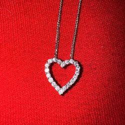 Heart pendant With 14 Kt White Gold Necklace 