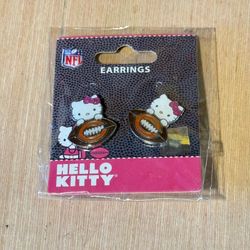 Hello Kitty Chicago Bears Dangling Earrings NFL Football New Jewelry Brand New!