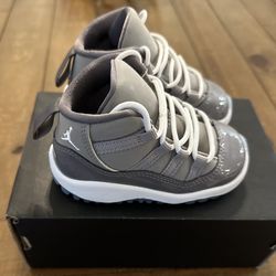 Jordan 11 Retro Cool Grey Kids Size 5C