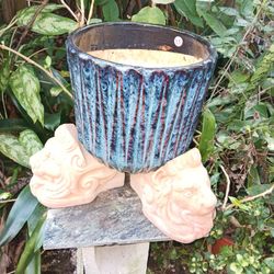 Terra Cotta Lion Pot Holder