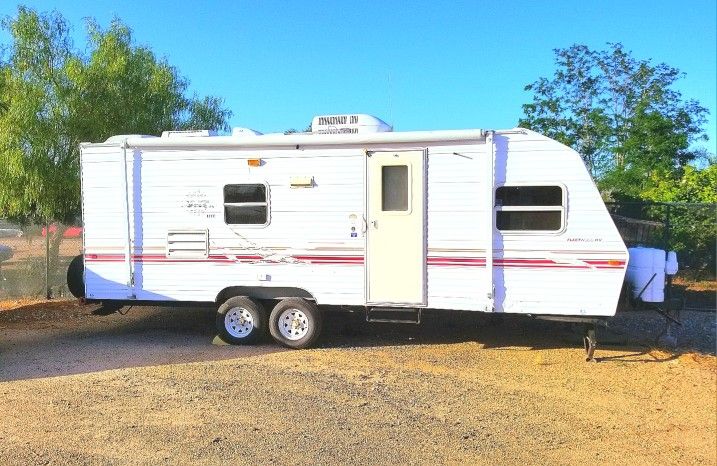 2000 Fleetwood RV Terry