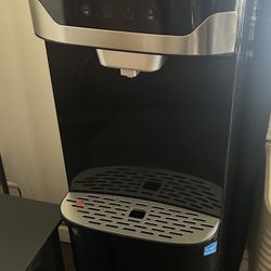 Nice black water dispenser Best offer excellent condition don’t need it