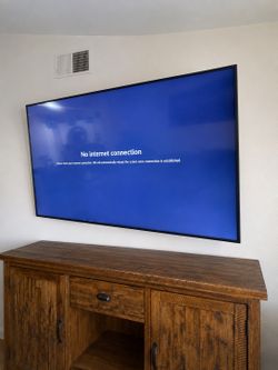 Samsung 82inch Smart TV