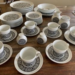 Noritake Younger Image Esperanza  China Set