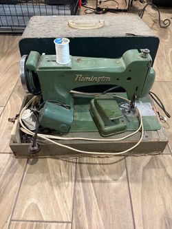 Vintage Remington Sewing Machine with Case