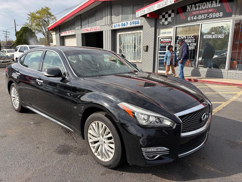 2015 INFINITI Q70L