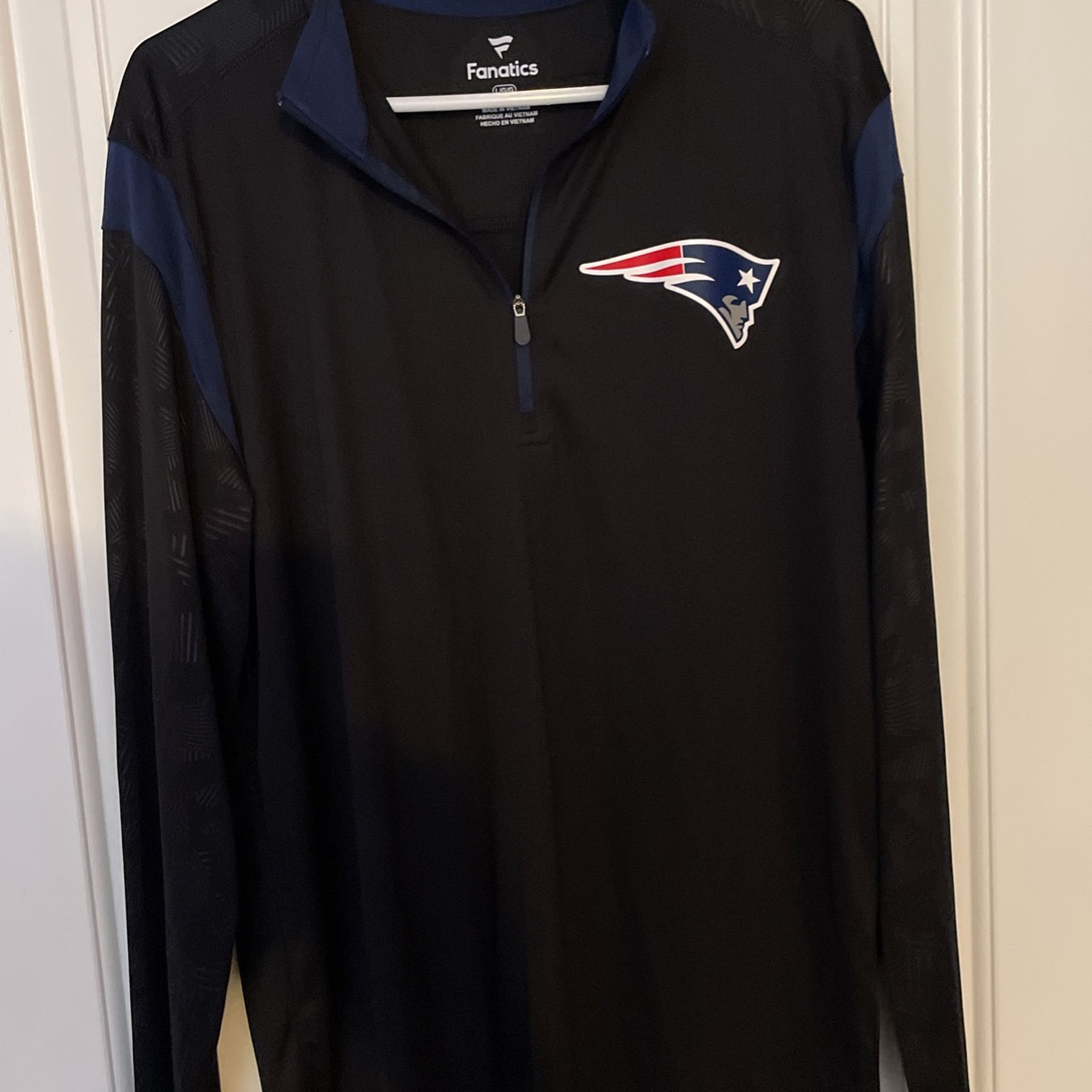 Black Large Lightweight Pullover Patriots Jersey Ex Condition