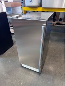 New Summerset 15" UL Outdoor Kitchen Rated Ice Maker - IM-15 Island
